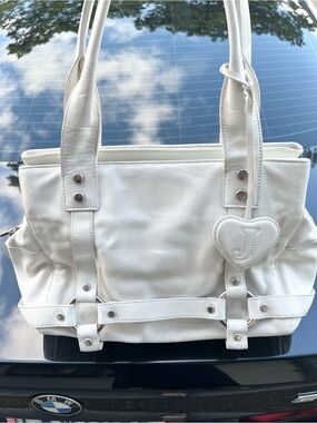 Y2K Vintage 2004 P&G ERA Authentic Juicy Couture White Leather Shoulder Bag